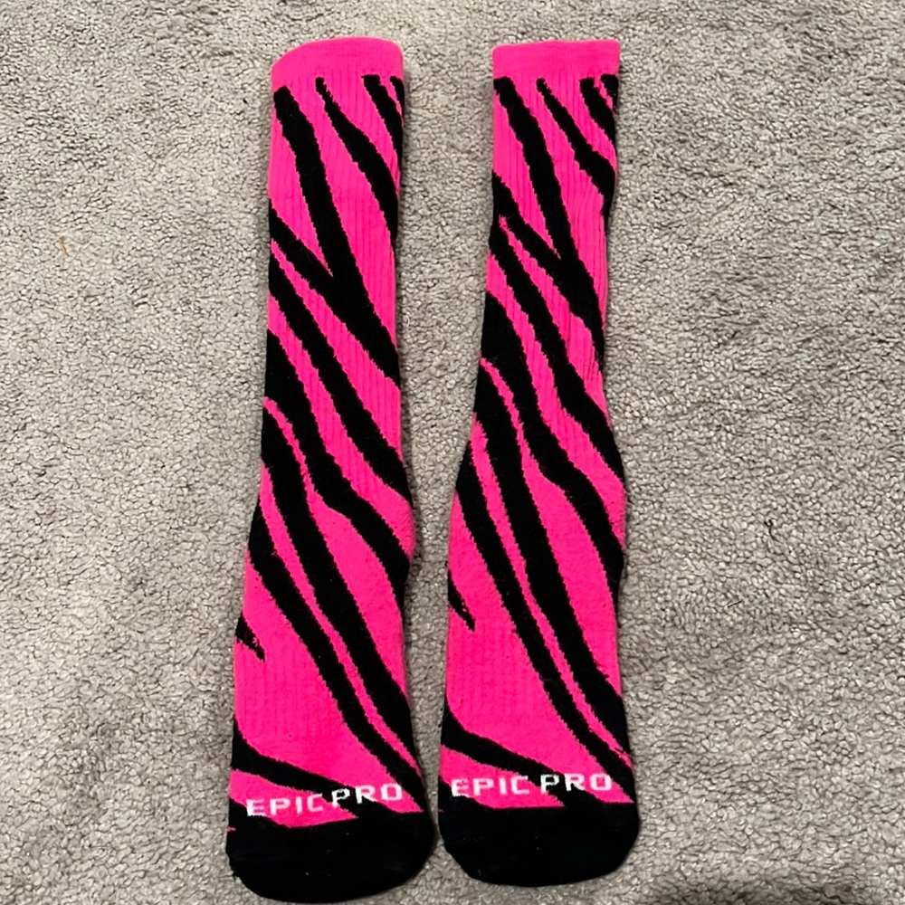 Youth athletic socks